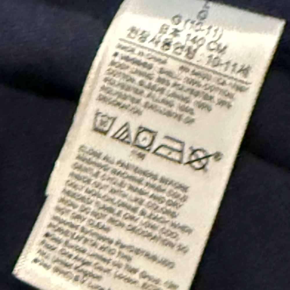 Kids GAP Disney Micky Mouse Embroidered Denim Jacket - Picture 6 of 6